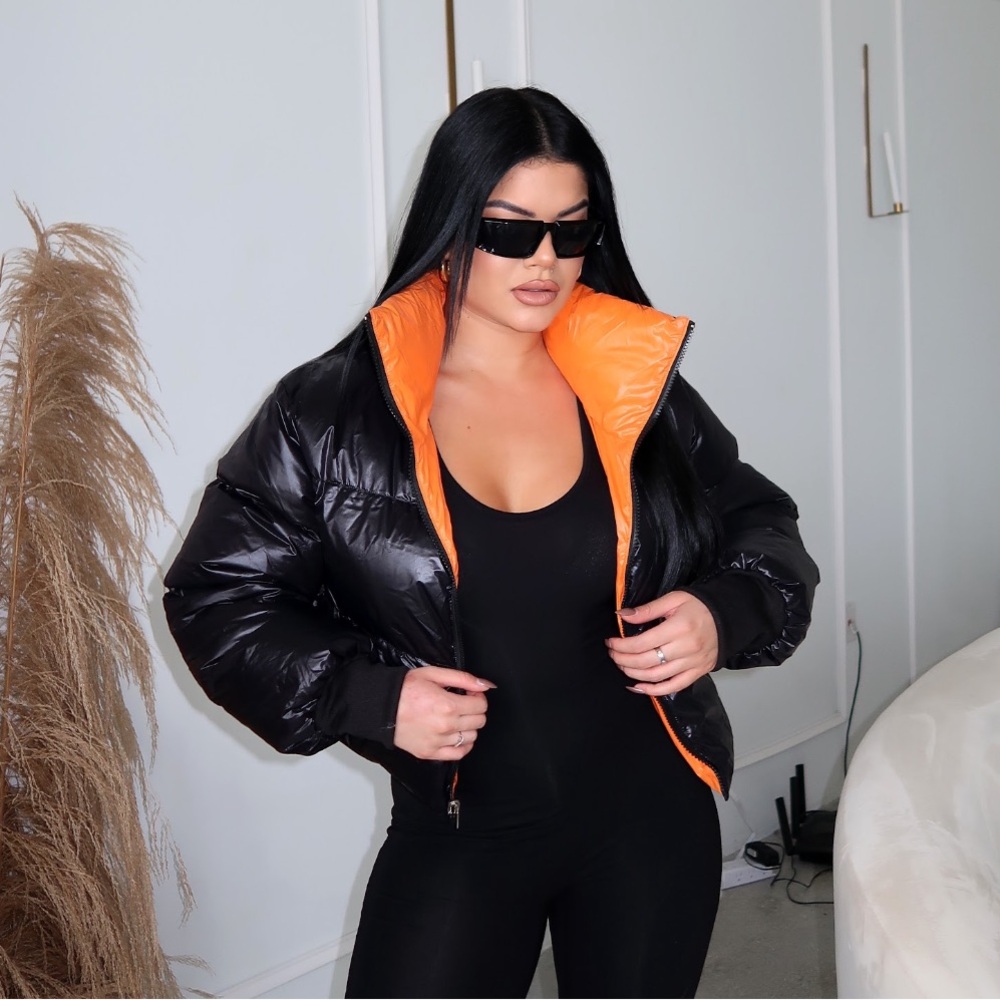 REVERSIBLE PUFFER JACKET - BLACK ORANGE